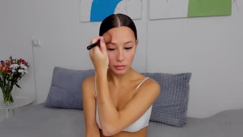 Snapshot of selenarousey chatting on September 25, 2025, 7:12 am Selena online show from September 25, 2025, 7:12 am