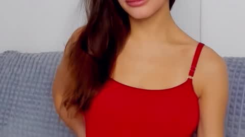 Snapshot of selenarousey chatting on November 5, 2025, 7:30 am Selena online show from November 5, 2025, 7:30 am