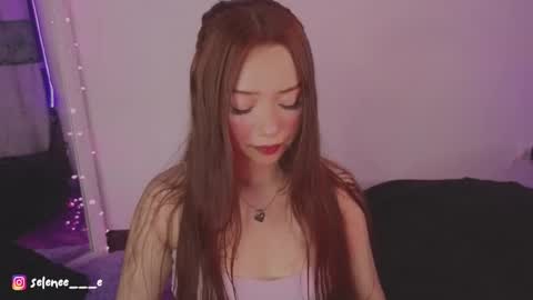 selene online show from February 21, 2025, 2:50 am