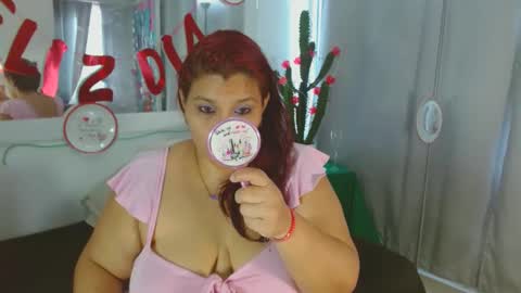 Snapshot of selenna1 chatting on February 13, 2025, 1:59 pm Selenna1 online show from February 13, 2025, 1:59 pm