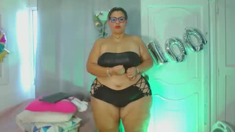 Snapshot of selenna1 chatting on September 13, 2025, 3:12 pm Selenna1 online show from September 13, 2025, 3:12 pm