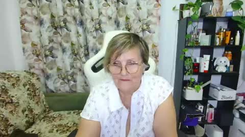 Selenna online show from January 13, 2025, 10:45 pm