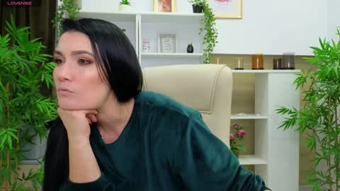 Seline online show from December 9, 2024, 5:41 pm