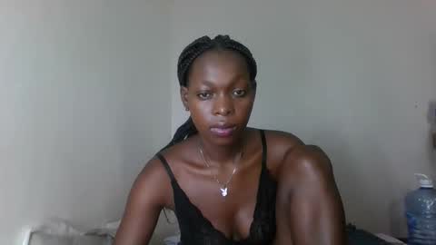 sellinprinces online show from October 23, 2025, 2:44 am