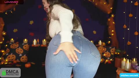 Snapshot of seltin_sweety chatting on October 25, 2025, 5:19 pm Seltin Nude only on OF online show from October 25, 2025, 5:19 pm