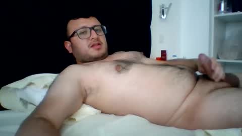 Snapshot of sementalpajero chatting on January 4, 2025, 12:38 pm sementalpajero online show from January 4, 2025, 12:38 pm