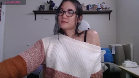 Snapshot of sen_and_sin chatting on October 2, 2025, 5:14 am Sen online show from October 2, 2025, 5:14 am