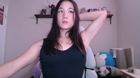 Snapshot of sen_and_sin chatting on October 19, 2025, 4:24 am Sen online show from October 19, 2025, 4:24 am