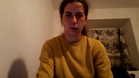 Snapshot of sendiarayl chatting on September 27, 2025, 4:01 pm sendiarayl online show from September 27, 2025, 4:01 pm