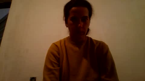 Snapshot of sendiarayl chatting on September 29, 2025, 6:29 am sendiarayl online show from September 29, 2025, 6:29 am