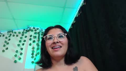 Snapshot of sensual_flame chatting on February 21, 2025, 5:56 am Camille and sophie online show from February 21, 2025, 5:56 am