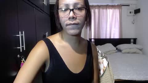 Snapshot of sensual_natalie chatting on January 10, 2025, 5:34 pm sensual_natalie online show from January 10, 2025, 5:34 pm