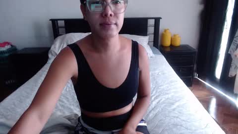 Snapshot of sensual_natalie chatting on October 30, 2025, 1:45 pm sensual_natalie online show from October 30, 2025, 1:45 pm