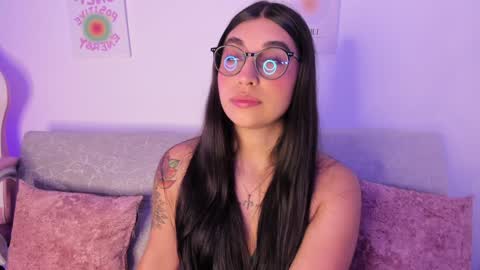 Snapshot of sensualhaven_ chatting on January 3, 2025, 11:33 pm sensualhaven_ online show from January 3, 2025, 11:33 pm