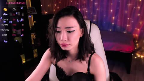 Snapshot of sensualily chatting on December 12, 2024, 6:42 pm Kiki online show from December 12, 2024, 6:42 pm