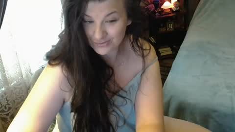 Snapshot of sentfrmheaven chatting on March 4, 2025, 1:17 pm Tara online show from March 4, 2025, 1:17 pm