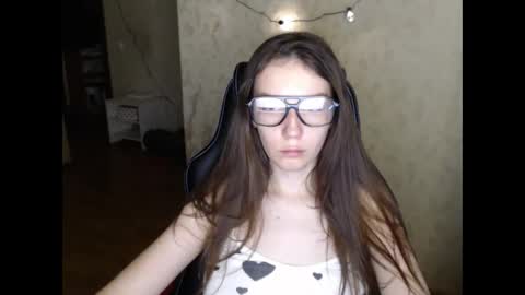 senxual__ online show from October 5, 2025, 2:43 am