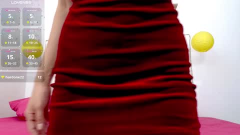 serafina_ online show from January 31, 2025, 11:46 am