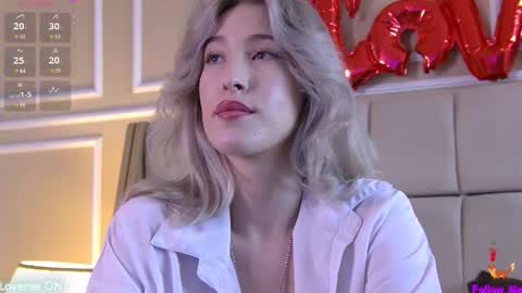 Snapshot of serena_bennet chatting on October 5, 2025, 1:09 pm Serena online show from October 5, 2025, 1:09 pm