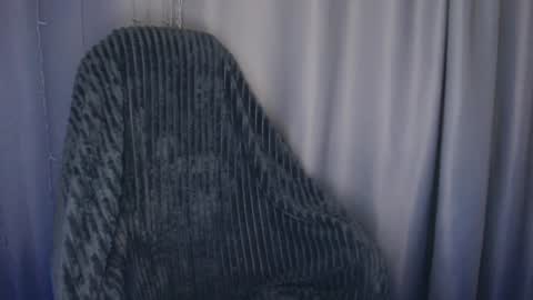 Snapshot of sereniiity chatting on February 3, 2025, 6:24 am Alexia online show from February 3, 2025, 6:24 am