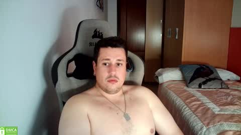 Snapshot of sergio95n chatting on October 7, 2025, 2:14 pm Pollos online show from October 7, 2025, 2:14 pm