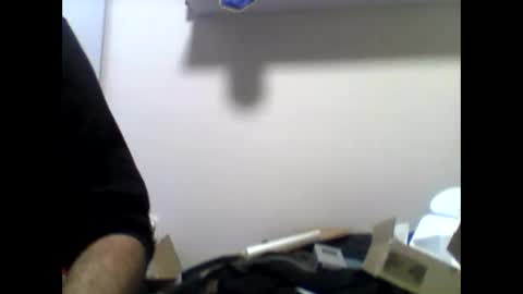 Snapshot of servamp77 chatting on January 22, 2025, 5:49 pm servamp77 online show from January 22, 2025, 5:49 pm