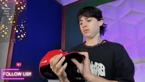 Snapshot of sett_and_gwen chatting on November 11, 2025, 3:39 am sett_and_gwen online show from November 11, 2025, 3:39 am