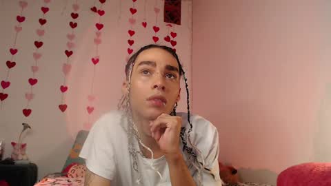 Snapshot of seven7xis chatting on February 22, 2025, 5:34 am Alexis online show from February 22, 2025, 5:34 am