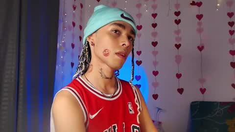 Snapshot of seven7xis chatting on February 25, 2025, 4:46 am Alexis online show from February 25, 2025, 4:46 am