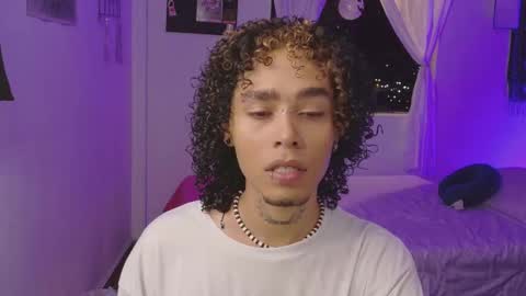 Snapshot of seven7xis chatting on October 17, 2025, 3:42 am Alexis online show from October 17, 2025, 3:42 am