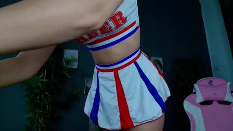 Snapshot of seven_sinsss chatting on December 14, 2025, 5:13 am seven_sinsss online show from December 14, 2025, 5:13 am