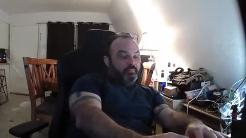 Snapshot of seveninchrichard chatting on December 9, 2024, 7:39 am Seven online show from December 9, 2024, 7:39 am