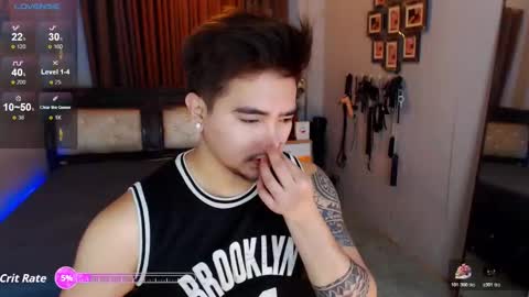 AXEL online show from October 19, 2025, 11:55 am