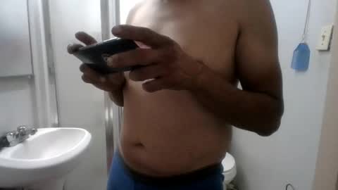 Snapshot of sexboy1437 chatting on October 24, 2025, 1:13 am sexboy1437 online show from October 24, 2025, 1:13 am