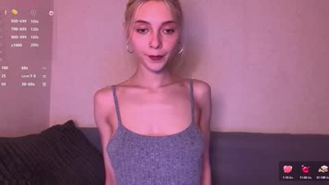 Snapshot of sexdrugg666 chatting on September 29, 2025, 5:40 pm Dina online show from September 29, 2025, 5:40 pm