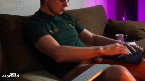 Snapshot of sexespresso chatting on January 5, 2025, 3:13 pm Thank you for Birthday Wishes online show from January 5, 2025, 3:13 pm