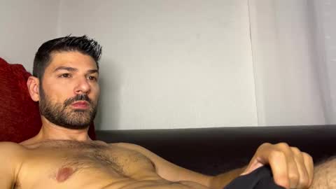 Lucenzo  online show from October 16, 2025, 7:20 am