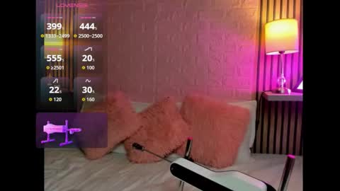 Snapshot of sexi_medussa chatting on October 26, 2025, 7:42 pm sexi_medussa online show from October 26, 2025, 7:42 pm