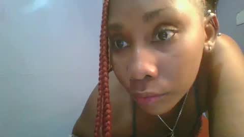Snapshot of sexie_curvie chatting on February 19, 2025, 7:06 am Maggie online show from February 19, 2025, 7:06 am