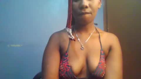 Snapshot of sexie_curvie chatting on February 25, 2025, 4:03 am Maggie online show from February 25, 2025, 4:03 am
