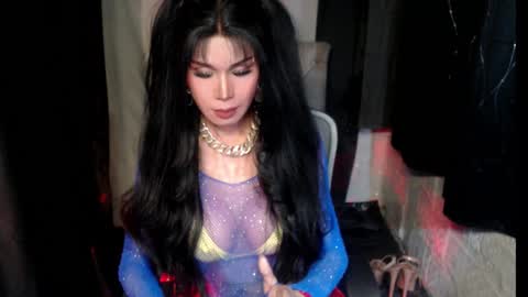 nicole online show from September 25, 2025, 7:56 am