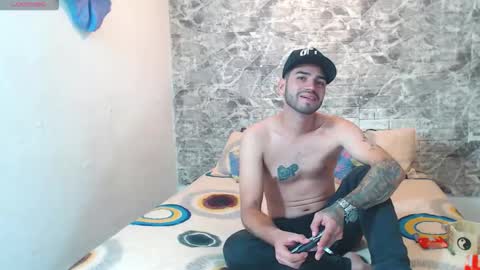 monserat y thony online show from October 3, 2025, 7:11 pm