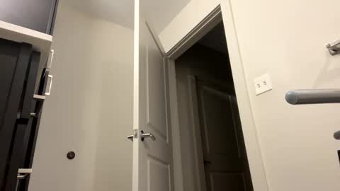 Snapshot of sexislitpuss69 chatting on February 7, 2025, 10:41 pm sexislitpuss69 online show from February 7, 2025, 10:41 pm