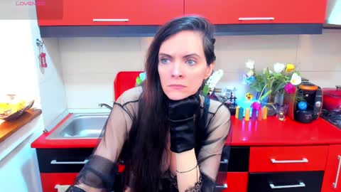 Snapshot of sexqueen1111 chatting on February 3, 2025, 5:07 am sexqueen1111 online show from February 3, 2025, 5:07 am
