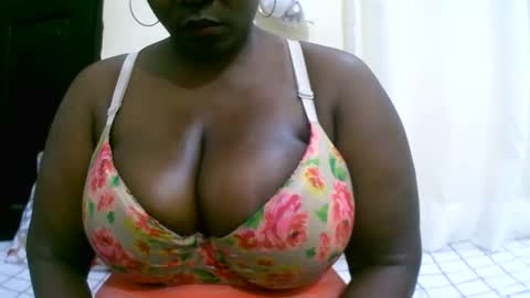sexxi_ebony online show from September 14, 2025, 1:05 am