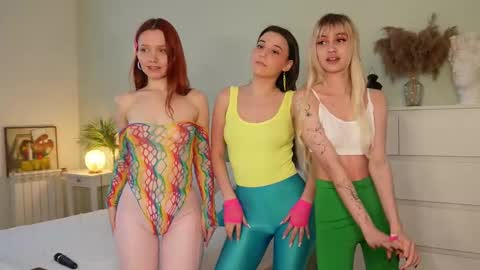 Snapshot of sexxxsirens chatting on February 9, 2025, 8:54 am Hannah Monica Annie Andrea Eva Lina online show from February 9, 2025, 8:54 am