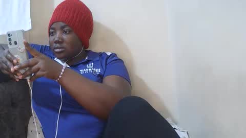 sexxy_bree online show from October 5, 2025, 7:56 pm