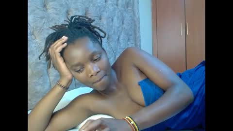 Snapshot of sexxy_santa chatting on February 8, 2025, 5:29 am Santa online show from February 8, 2025, 5:29 am