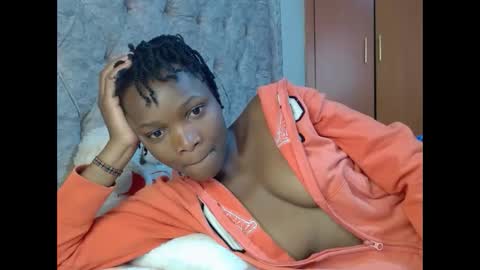 Snapshot of sexxy_santa chatting on February 26, 2025, 7:31 am Santa online show from February 26, 2025, 7:31 am