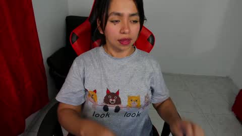 Snapshot of sexxyhot23 chatting on February 4, 2025, 3:22 am LINDA online show from February 4, 2025, 3:22 am